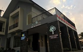 Arainn Bed & Breakfast Tretes Prigen By Ecommerceloka